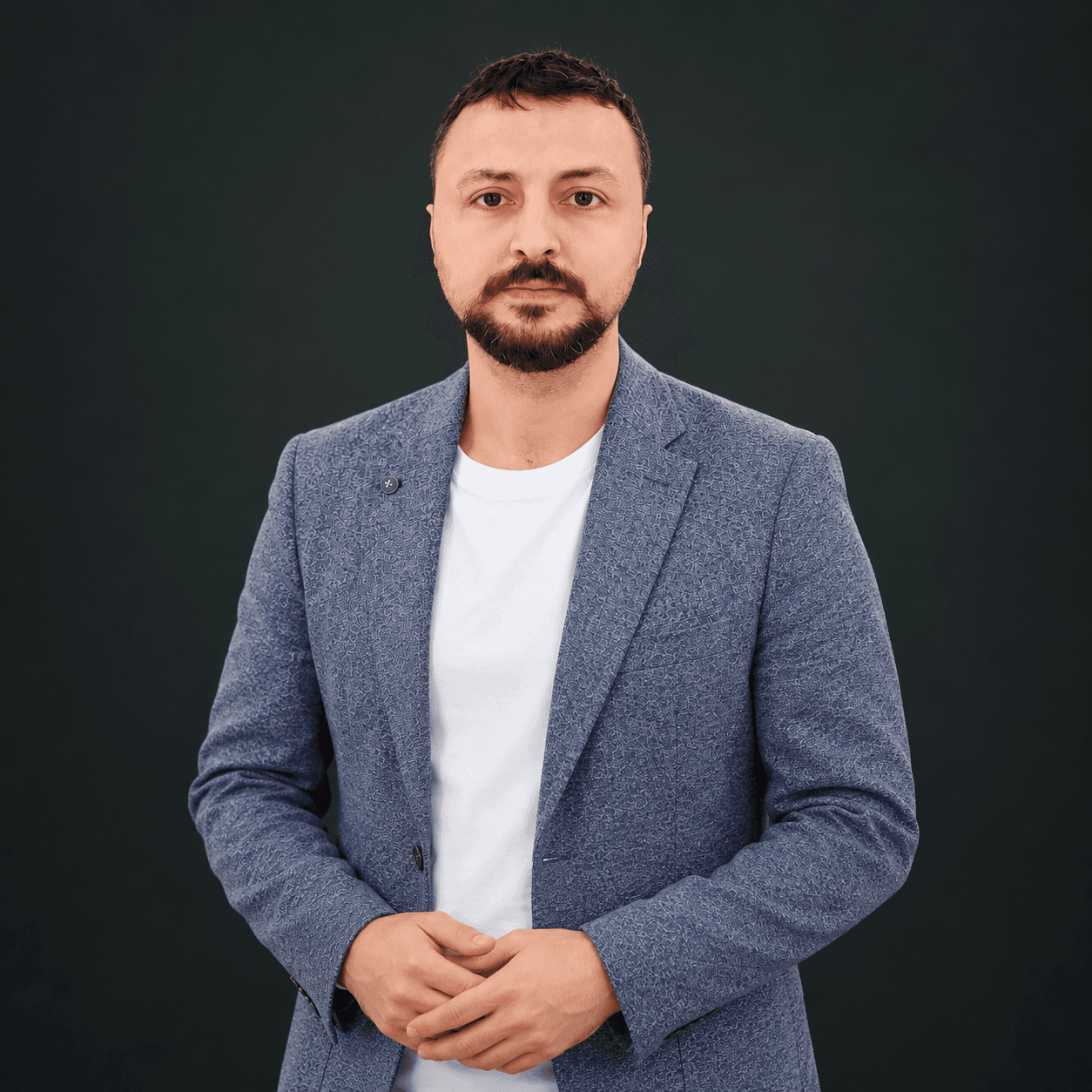 Aydoğan Dağıdır’ın fotoğrafından yapay zekâ ile hazırlanmış portresi